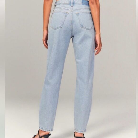 Abercrombie and fitch the 80s mom high rise jeans - Picture 2 of 5